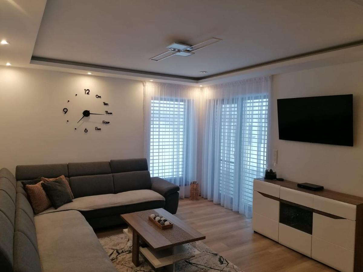 Villa Alex Vel'ka Lomnica Eksteriør bilde